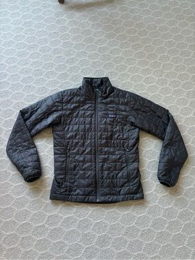 Patagonia Gray Quilted Puffer Jacket